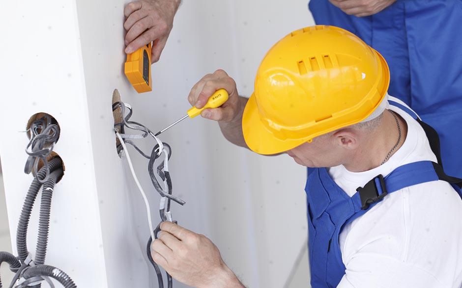 besoin d'un électricien Villenoy